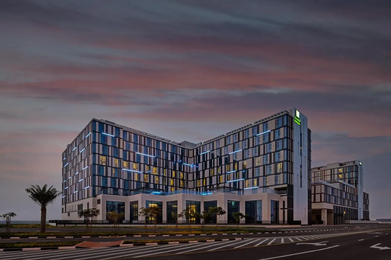 Holiday Inn Dubai Al-Maktoum Airport By Ihg United Arab Emirates